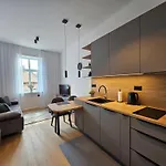 Elegant Teo Apartment Touras In Ljubljana Old Town